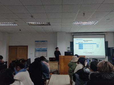 信工院深化產(chǎn)教融合 聚焦軟件開(kāi)發(fā)類(lèi)項(xiàng)目實(shí)訓(xùn)與教育軟件研發(fā)新篇章