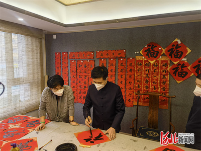 聽(tīng)梆子、學(xué)剪紙、寫(xiě)福字，跟著名家過(guò)新年！石家莊任源藝術(shù)空間傳統(tǒng)文化活動(dòng)紀(jì)實(shí)